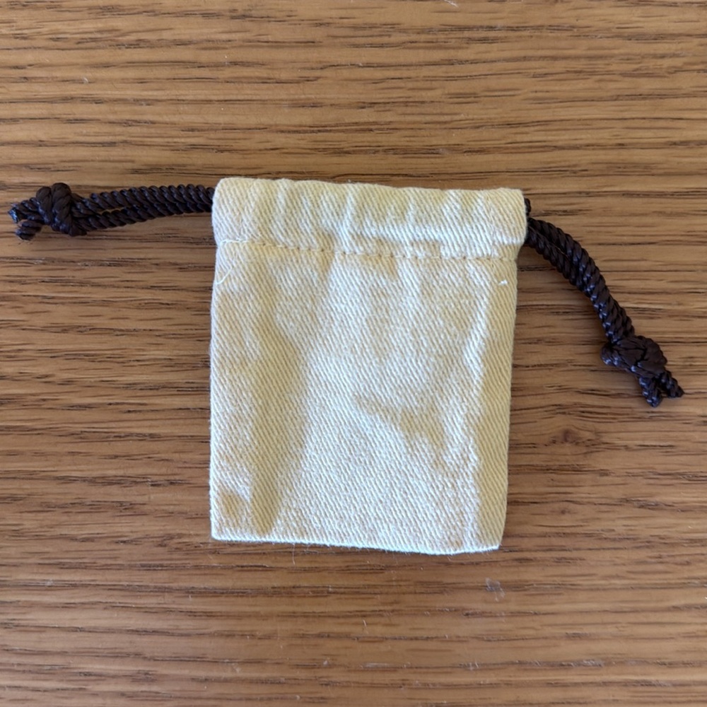 Louis Vuitton Drawstring Dust Bag - Picture 2 of 6